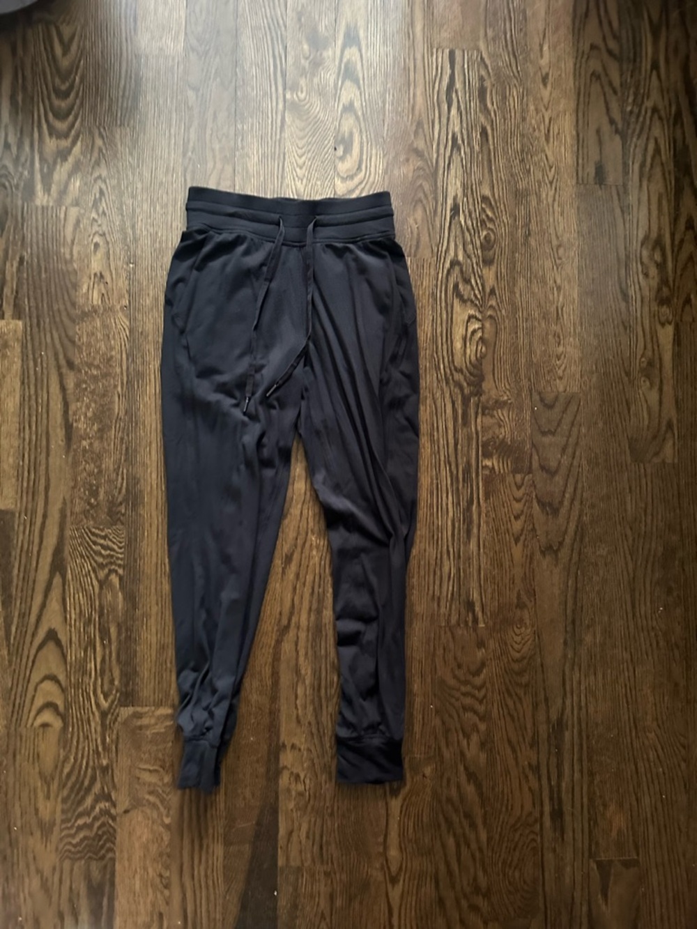 Women's Lululemon Black Joggers size 4. Like New